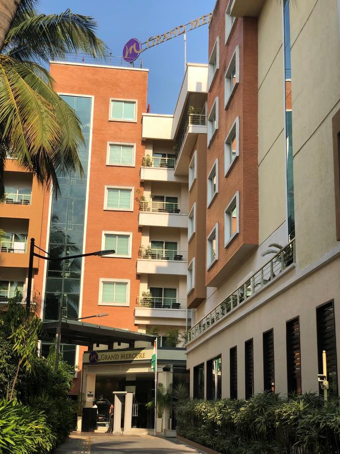 Grand Mercure Bangalore - An Accor Brand Экстерьер фото