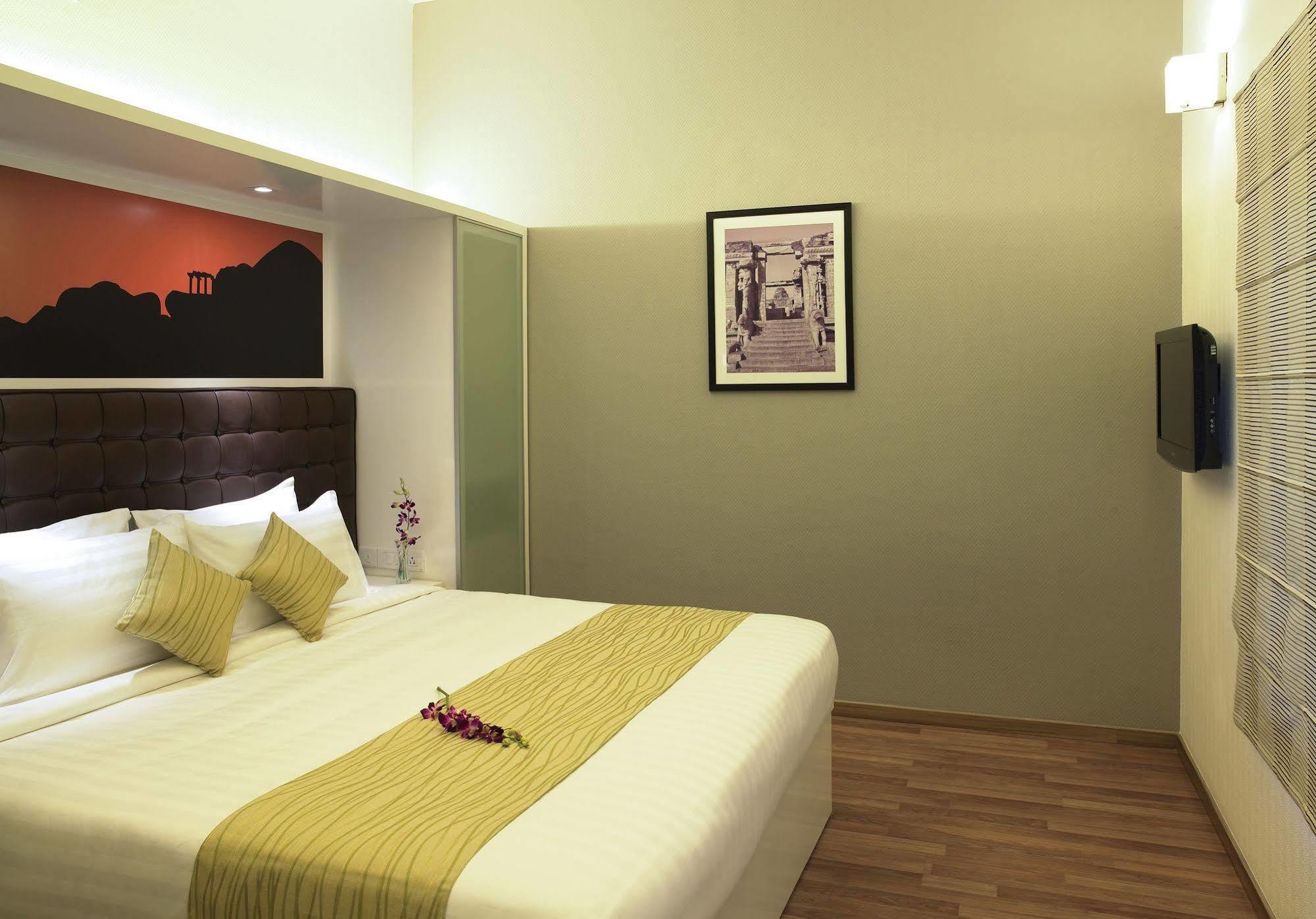 Grand Mercure Bangalore - An Accor Brand Номер фото